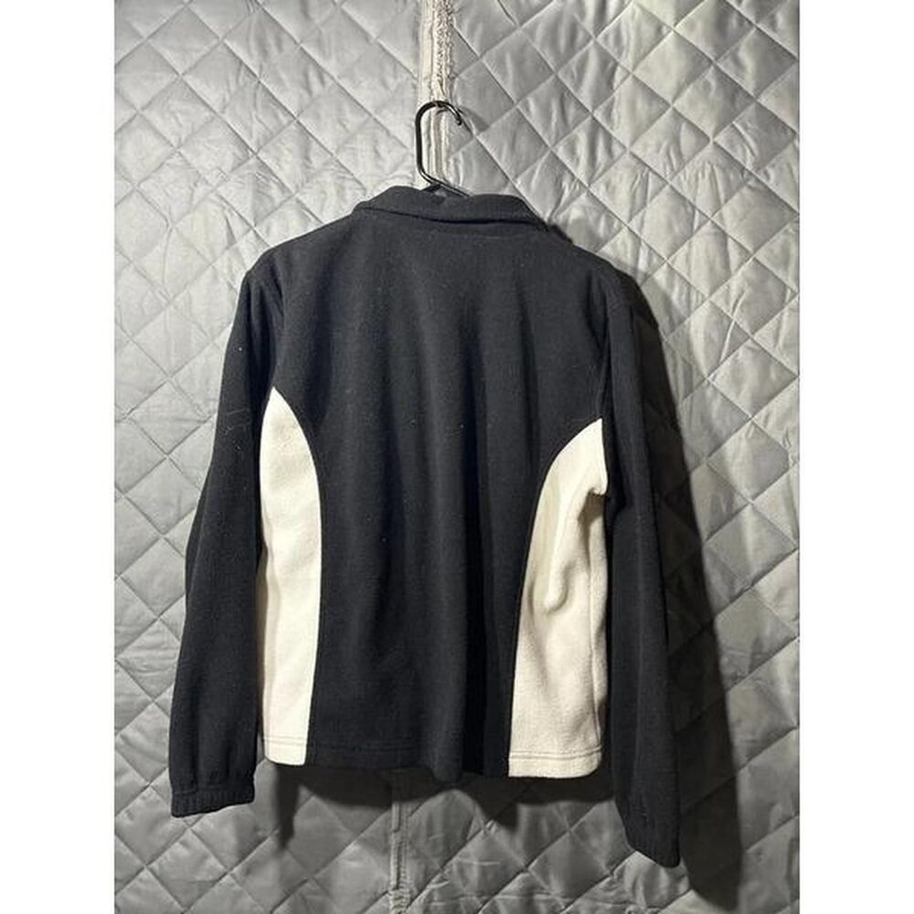 Champion Women's White and Black Jacket - Picture 5 of 7